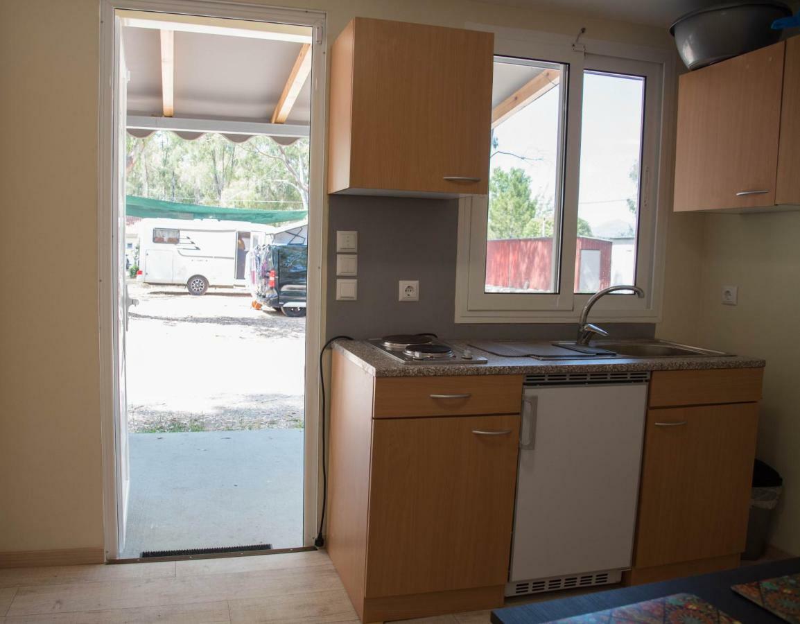 Camping Drepanos Igoumenitsa Exterior photo